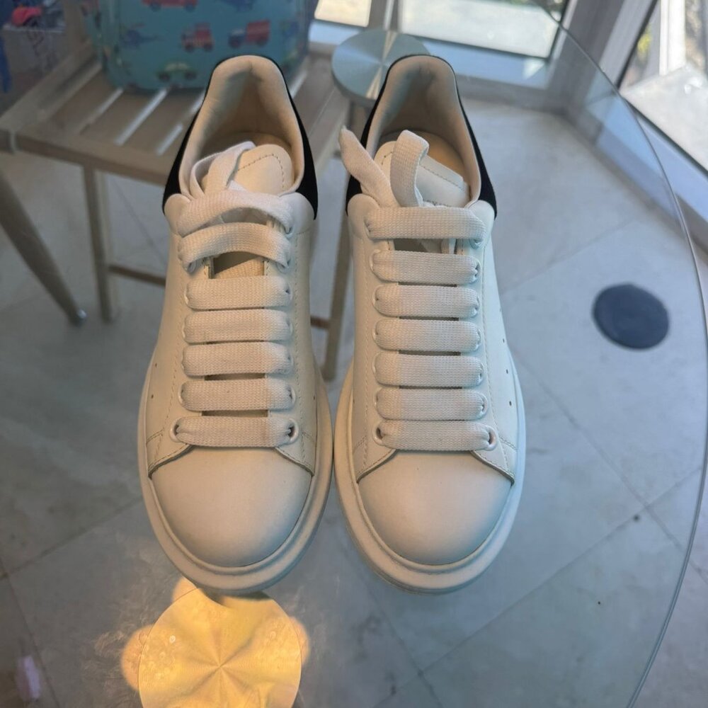 ALEXANDER MCQUEEN SNEAKERS
